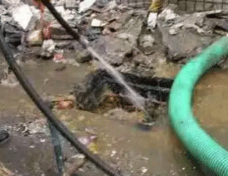偃师通下水道的小妙招